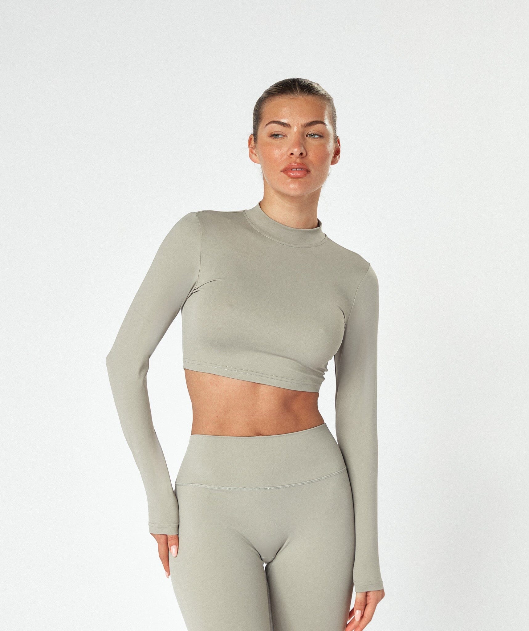 Long Sleeve High Neck Crop Top  (2 + 2 Gratis)