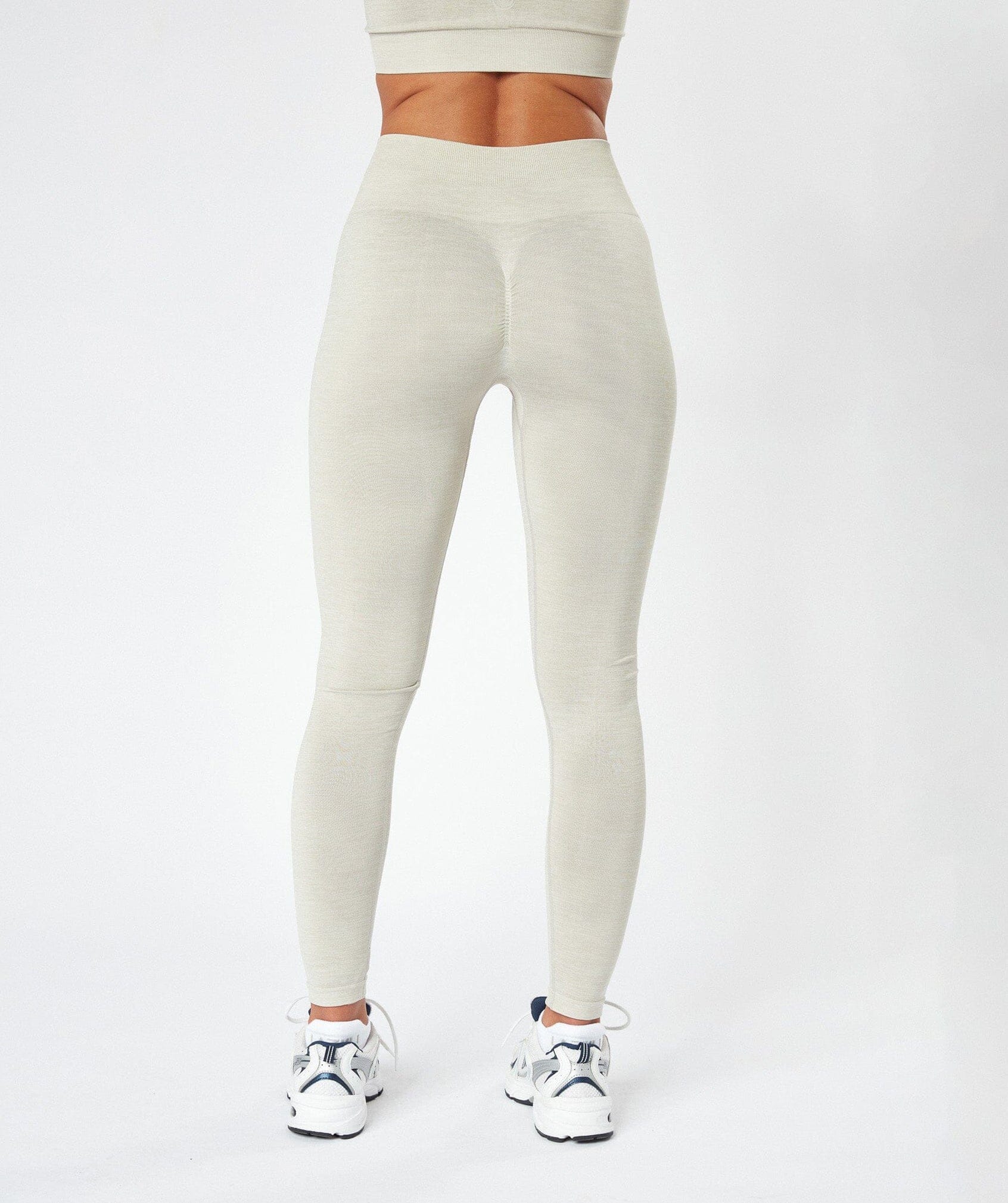 Scrunch Seamless Essential Legging (2 + 2 Gratis)